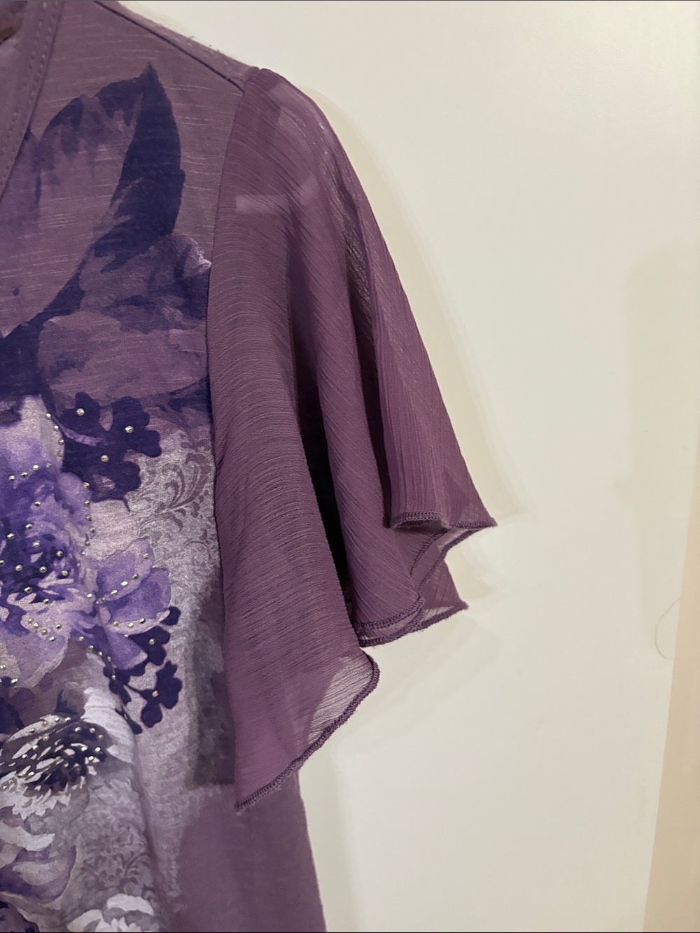 Faded Glory Lavender Floral Scoop Neck Short Sleeve Top - Picture 4 of 6